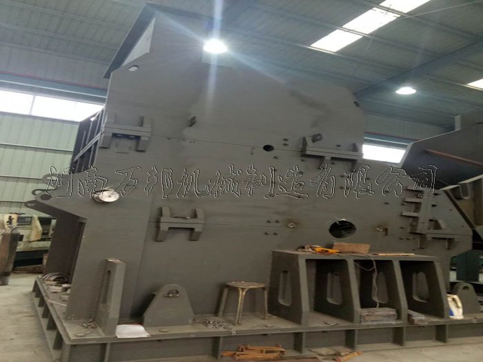 油漆桶機(jī)箱